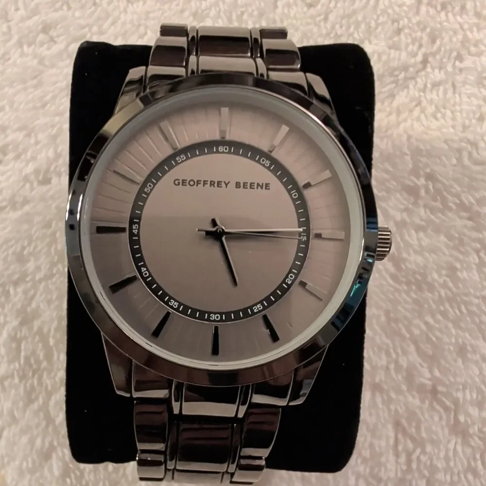 Geoffrey Beene men watch GB8197GU Gunmetal (needs battery)